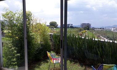 Departamento en Renta amueblado con Vista al Campo de Golf