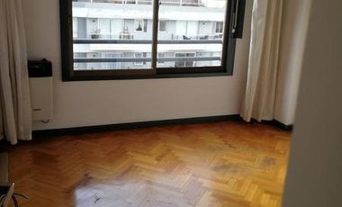 SEMIPISO AL FRENTE CON COCHERA