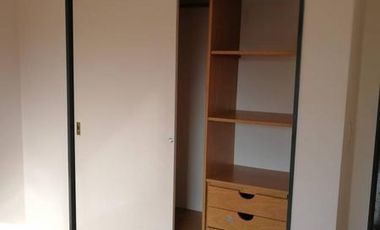 SEMIPISO AL FRENTE CON COCHERA