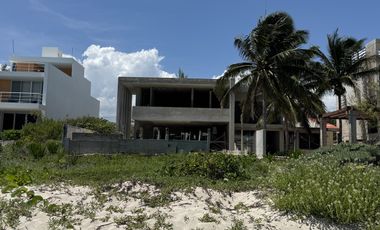 Casa en preventa frente al mar en  san benito merida yucatan