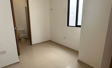 casa en venta Temozon Norte amplio terreno Merida