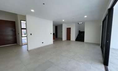 casa para estrenar en privada parque natura con amenidades