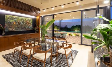 casa de una planta con gran terreno en venta en gertrudis copo merida yucatan