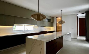 casa en venta en privada  xcanatun al norte de Mérida