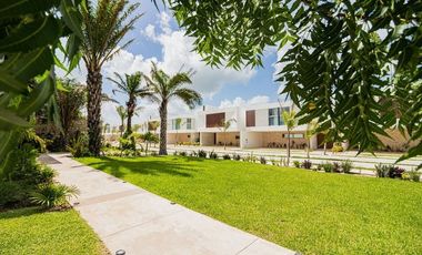 casa en venta en privada  xcanatun al norte de Mérida