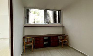 casa en venta en privada  xcanatun al norte de Mérida