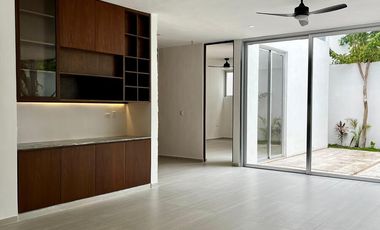 casa en venta en privada  xcanatun al norte de Mérida