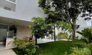 casa en venta en privada  xcanatun al norte de Mérida