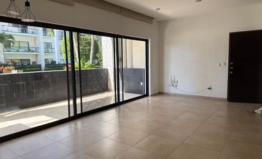 Departamento en Renta en Paraíso Country Club