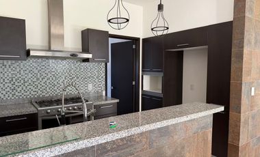 Departamento en Renta en Paraíso Country Club