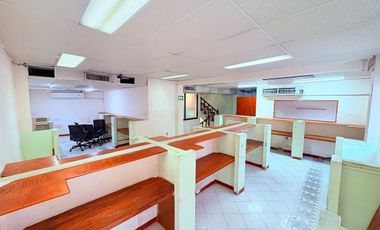 Corporativo en renta en Veracruz de 3 pisos en Col. Centro sobre AV