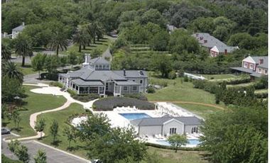 Departamento - Septiembre, Escobar.