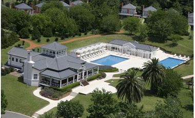 Departamento - Septiembre, Escobar.