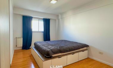 Alquiler Temporario - Departamento 3 ambientes con cochera  - Zona Plaza Mitre