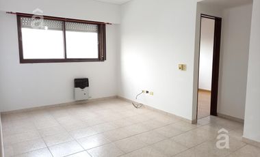 Departamento en Alquiler- Villa Ballester -2 amb - zona céntrica!