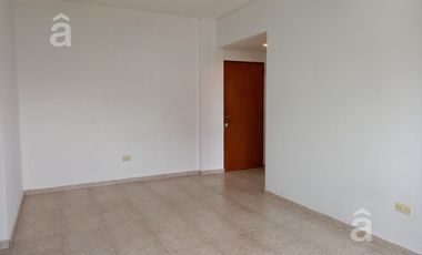 Departamento en Alquiler- Villa Ballester -2 amb - zona céntrica!