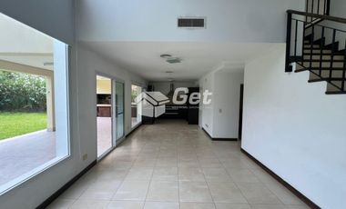 Casa en alquiler en barrio  Los Sauces, Nordelta