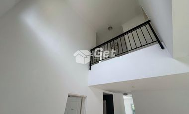 Casa en alquiler en barrio  Los Sauces, Nordelta