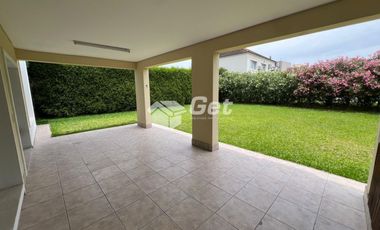 Casa en alquiler en barrio  Los Sauces, Nordelta