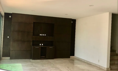 Residencia de Lujo en Venta | Sexta Sección de Lomas Verdes, Naucalpan