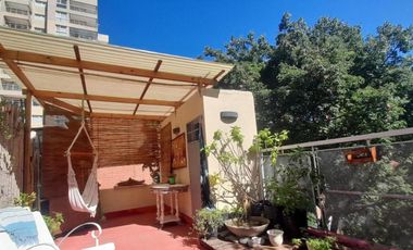 Casa en venta - 5 Dormitorios 3 Baños - Vicente López