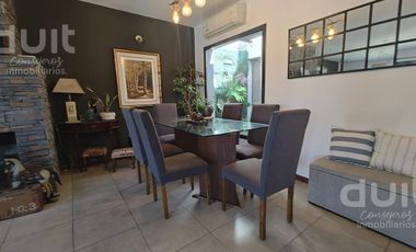 Casa en  Claros del Bosque 4 dormitorios! Unica en el barrio!