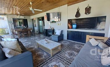 Casa en  Claros del Bosque 4 dormitorios! Unica en el barrio!