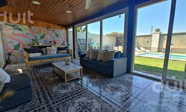 Casa en  Claros del Bosque 4 dormitorios! Unica en el barrio!