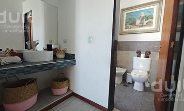 Casa en  Claros del Bosque 4 dormitorios! Unica en el barrio!