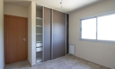 Casa en venta - 3 Dormitorios 2 Baños - 130mts2 - Cordoba