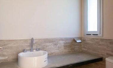 Casa en venta - 3 Dormitorios 2 Baños - 130mts2 - Cordoba