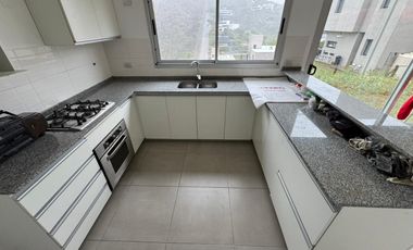 Duplex La Cuesta; Alquiler de 3 dorm y 3 baños