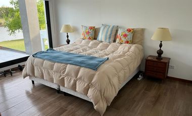 Casa  en venta en San Juan, Villanueva