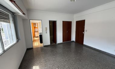 Departamento  monoambientes en ALQUILER - Wilde Avellaneda