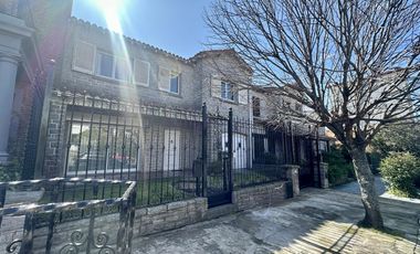 Chalet tradicional en Playa Grande