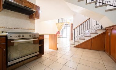 Casa en Renta en la Colonia Americana , Guadalajara , Jalisco