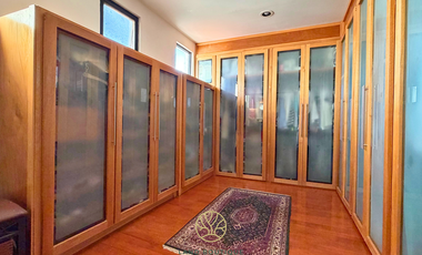 Residencia en Jardines de Lago