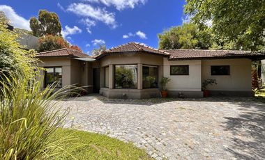 Casa en Club El Carmen