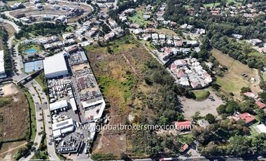 Terreno de 2 Hectareas sobre Av. Vallarta en Guadalajara, Jalisco