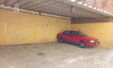 Monoambiente con Cochera en  Alquiler en Villa Ballester-  Excelente ubicación