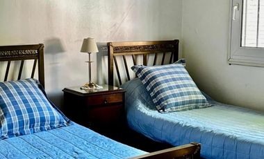 Casa en alquiler - 4 Dormitorios 4 Baños - Ezeiza