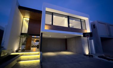 Casa 3 recámaras| al norte de Mérida | dentro de privada