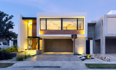 Casa 3 recámaras| al norte de Mérida | dentro de privada