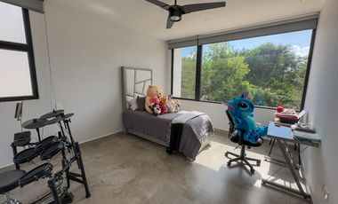 Casa 3 recámaras| al norte de Mérida | dentro de privada