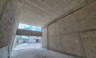 Local (4) en Planta Baja en Renta en Plaza Manere, Conkal