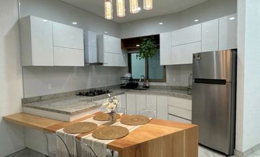 Casa de Campo Moderna a Minutos de Guadalajara – ¡Por Debajo de Avalúo!