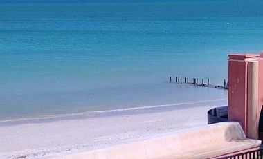 Residencia en venta frente al mar en Chelem