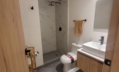 VENTA DE LOFT CON BALCÓN EN TABACALERA