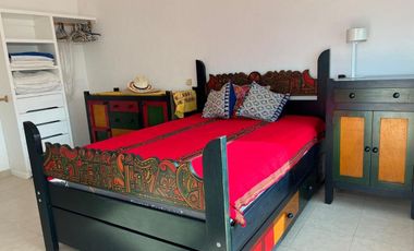 RENTA CASA AMUEBLADA EN VILLAS PLAYA DIAMANTE, ACAPULCO