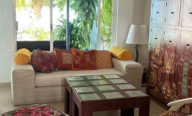 RENTA CASA AMUEBLADA EN VILLAS PLAYA DIAMANTE, ACAPULCO